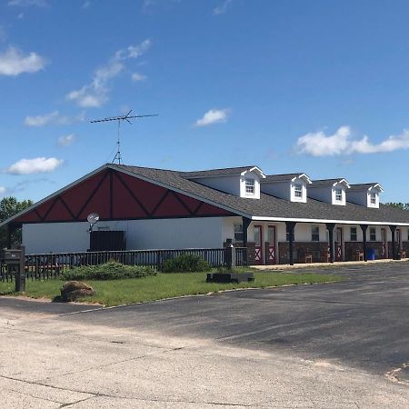 Exxon Quik Stop & Motel Wausaukee 외부 사진