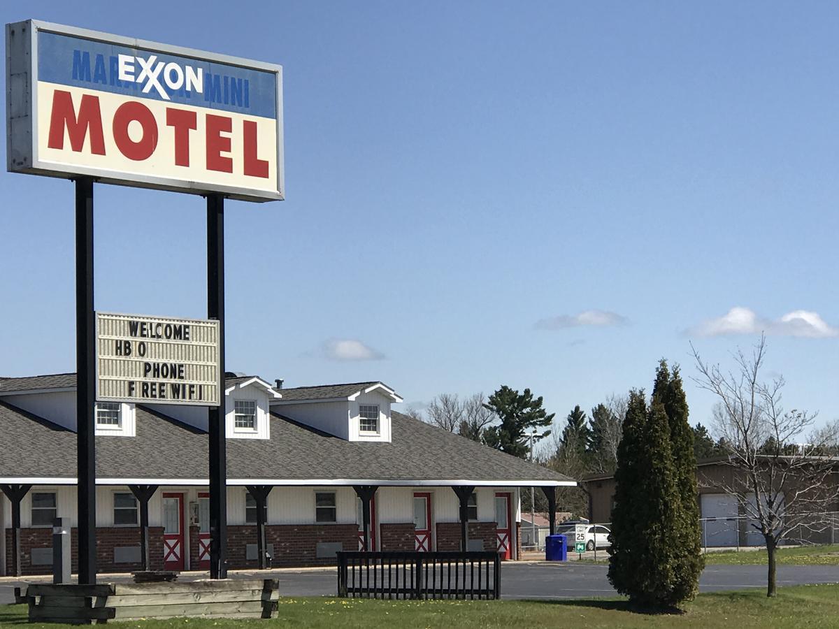 Exxon Quik Stop & Motel Wausaukee 외부 사진